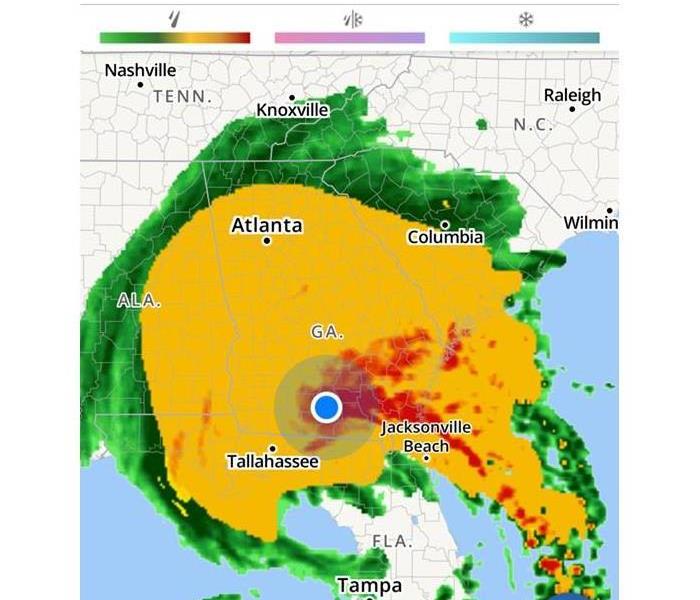 Radar images showing a hurricane targeted at the east coast.